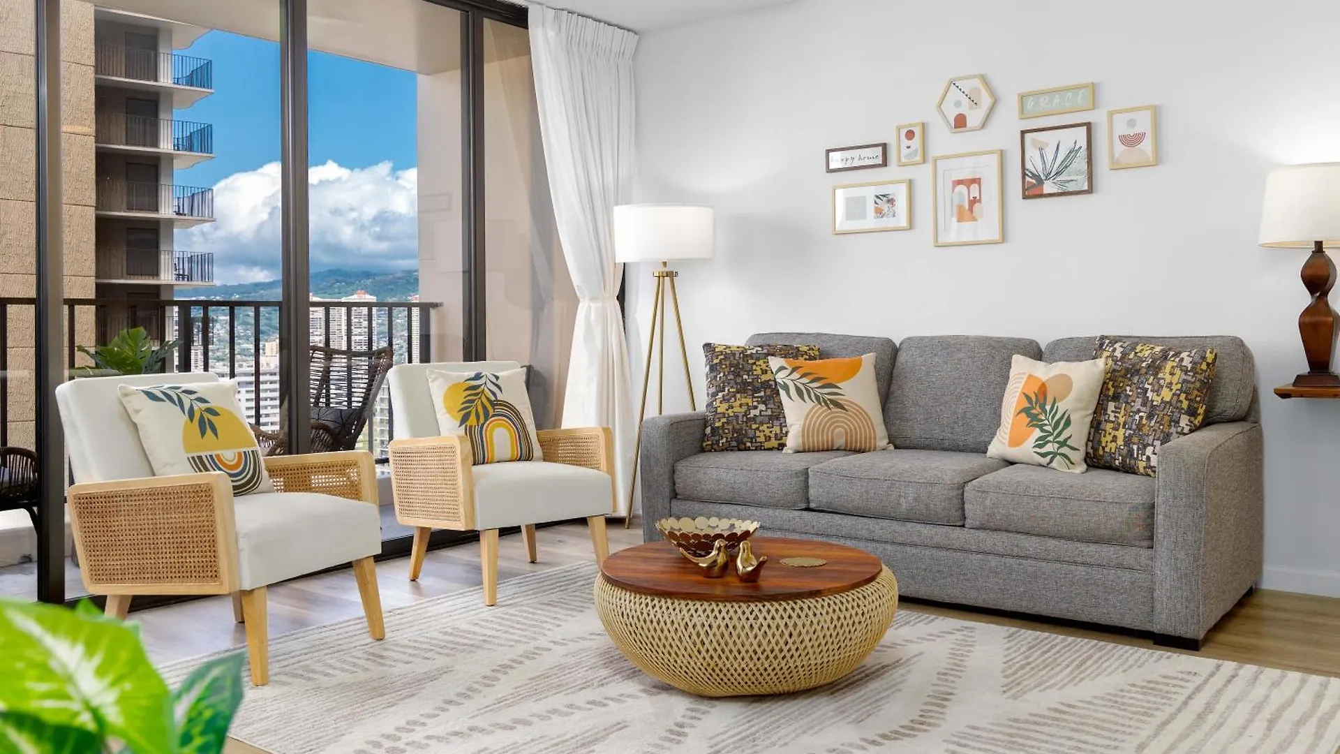 Waikiki Banyan Fabulous Ocean View Condo With Free Parking Гонолулу 0*,