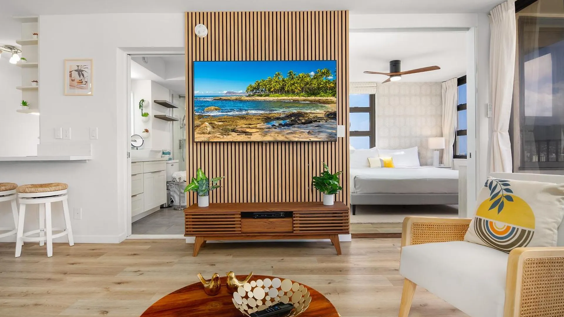 Waikiki Banyan Fabulous Ocean View Condo With Free Parking Гонолулу Апартаменты